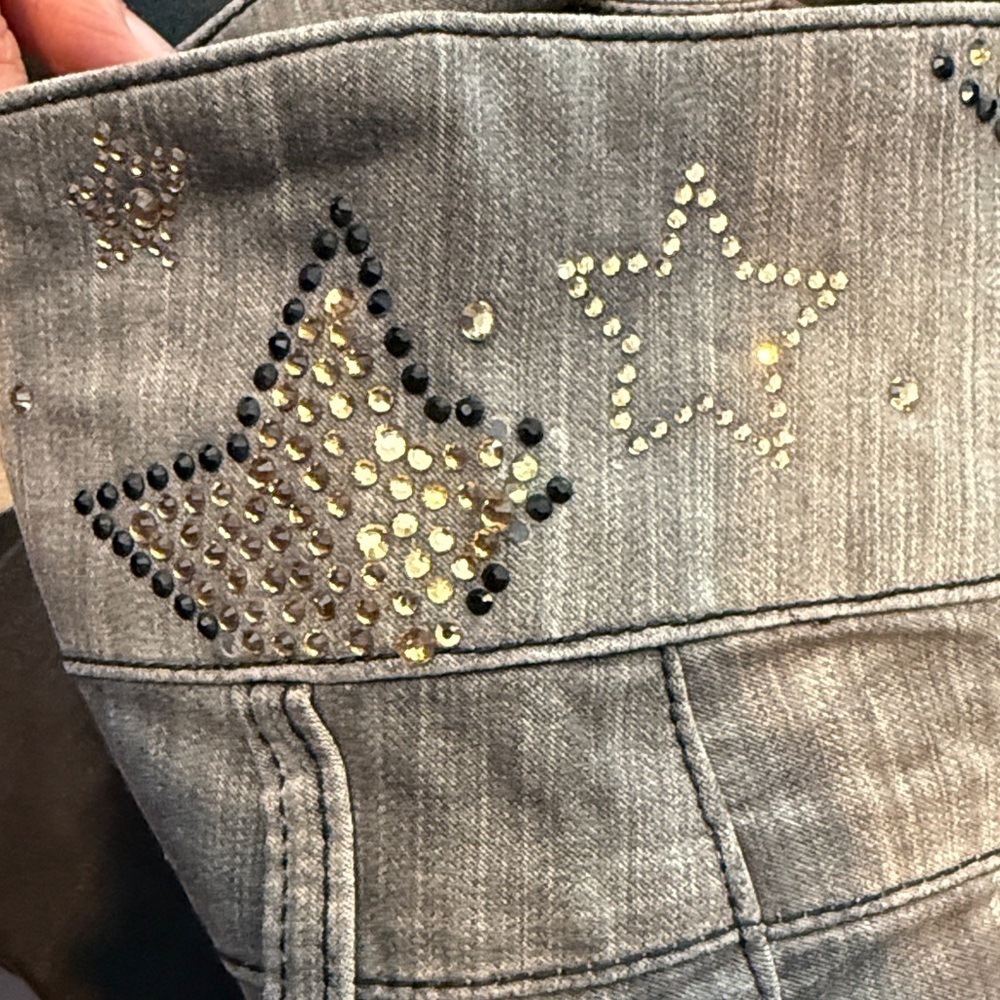 Black Flared Jeans with Star Accents - Picture 7 of 8